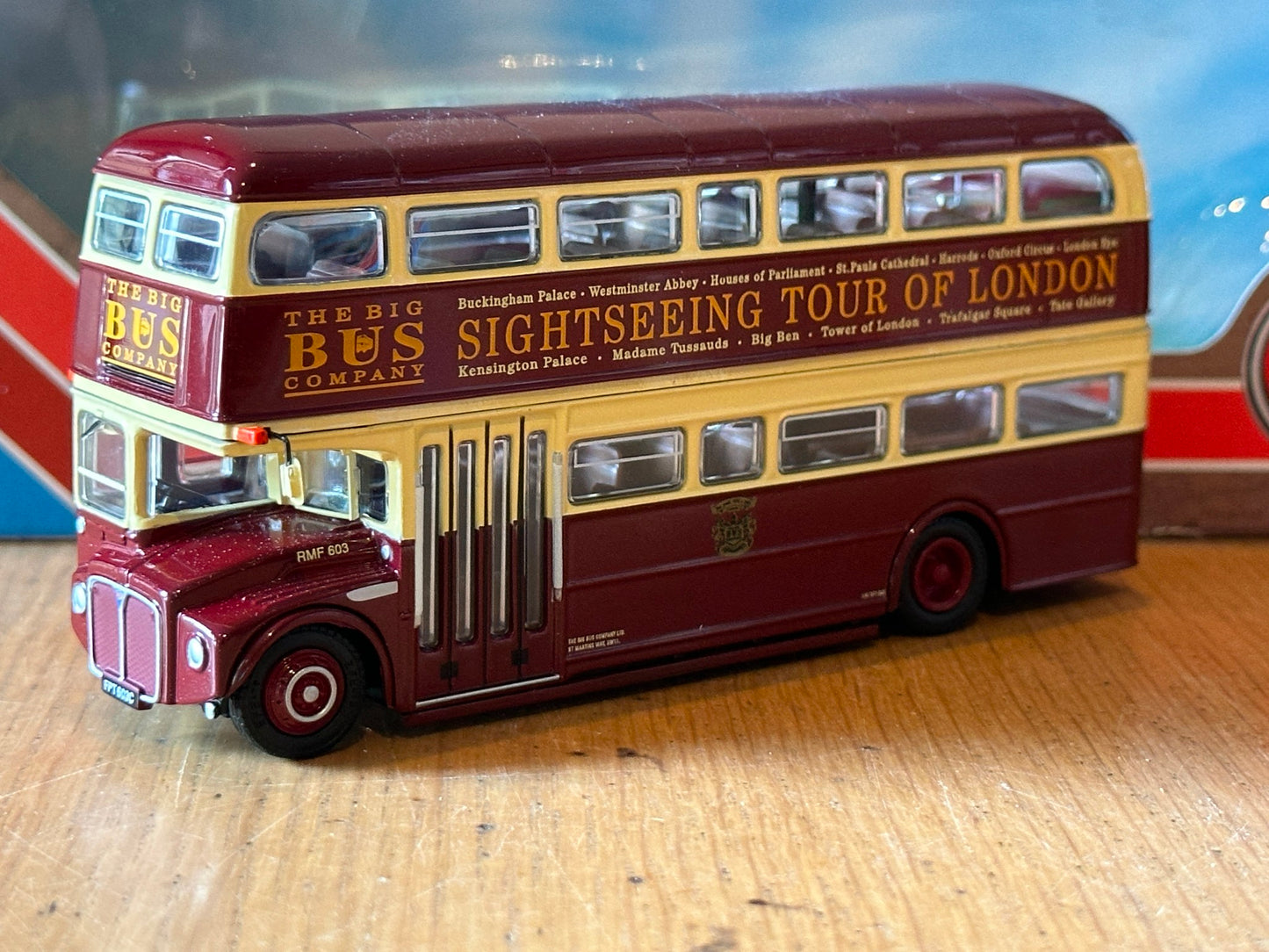 EFE 32104 - 1:76 RMF Routemaster - Big Bus Company