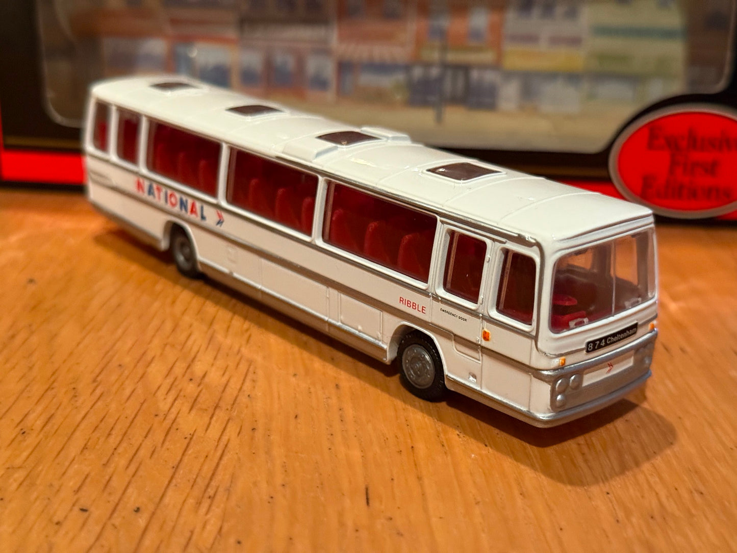 EFE 15702 - 1:76 Plaxton Panorama Elite Mk II Coach - National Express