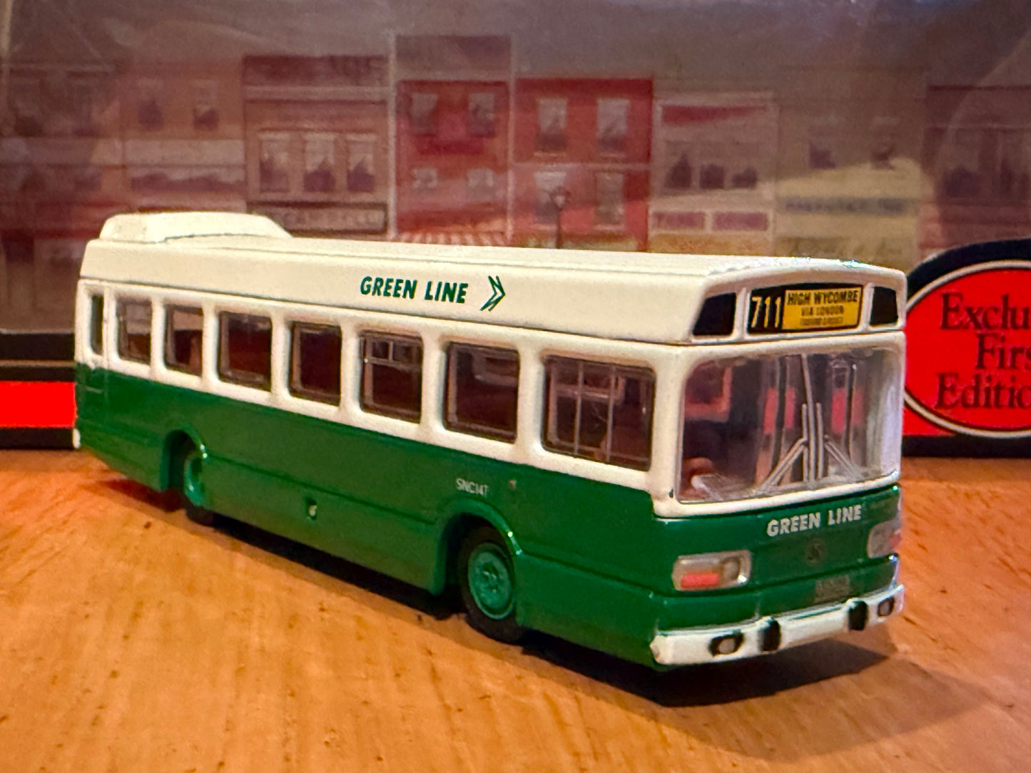 EFE 14401 - 1:76 Leyland National Mk1 - Green Line - Route 111 High Wycombe