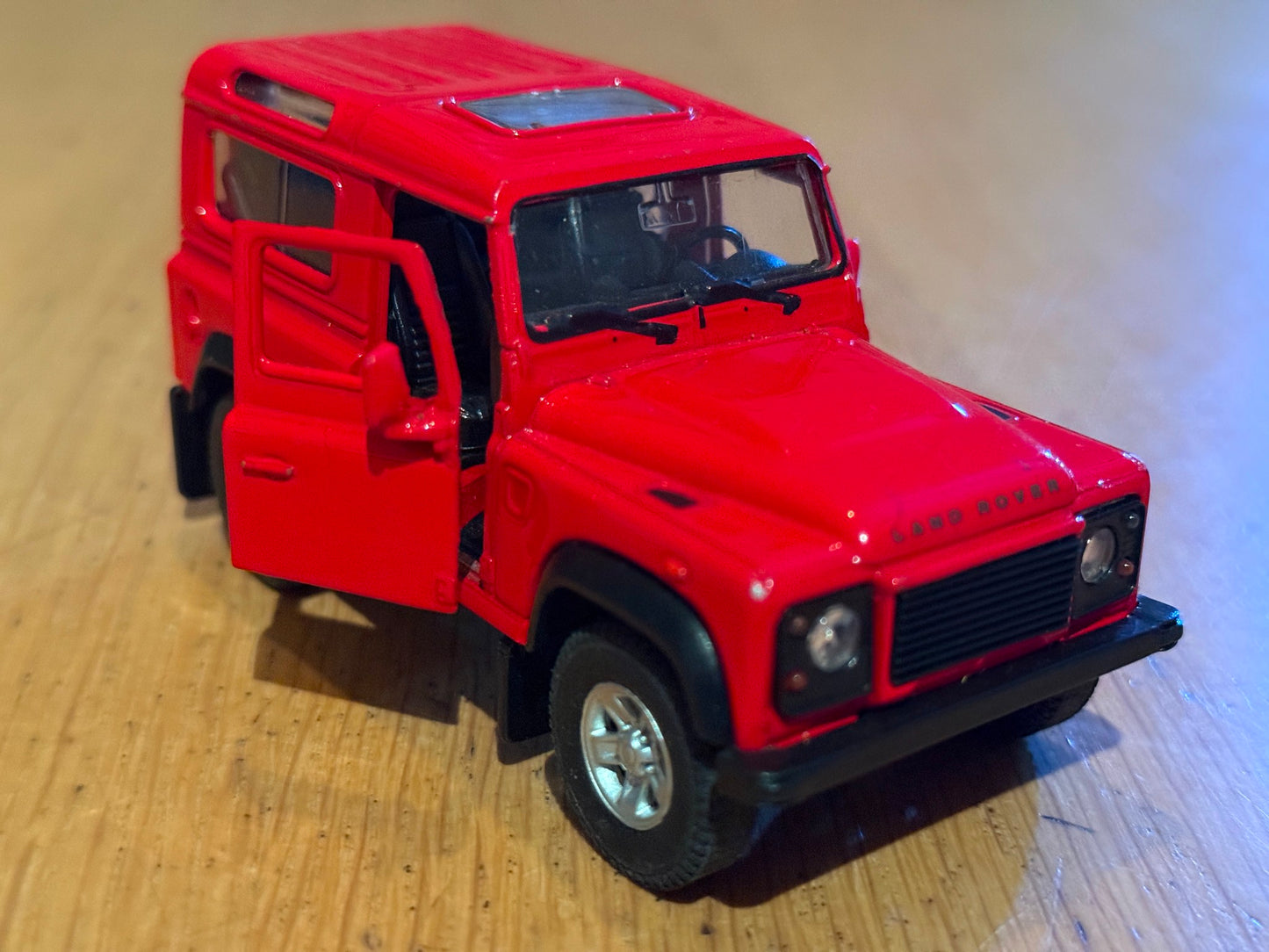 Welly Nex Pull Back Diecast 1:38 - Land Rover Defender