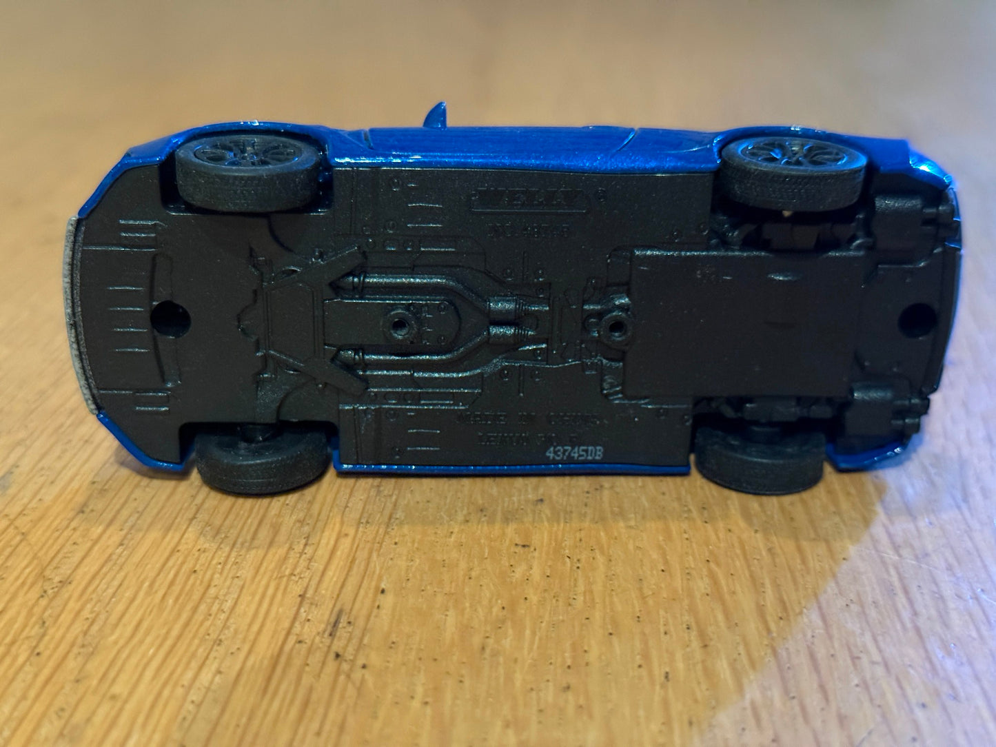 Welly Diecast 1:36 Pull Back Lexus RCF