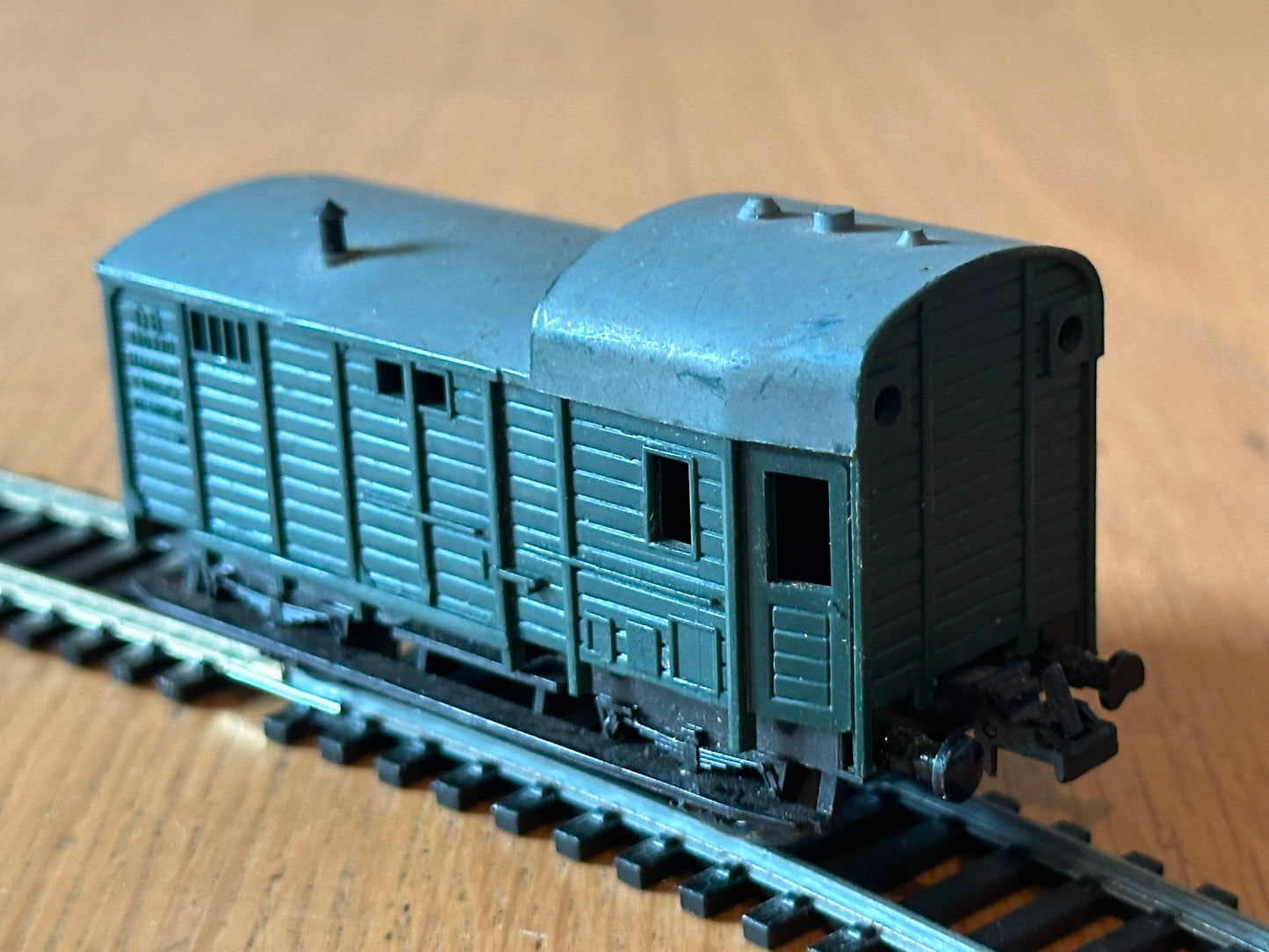 Trix Express 3392 - H0 Gauge Rheingold Abteilwagen der DB