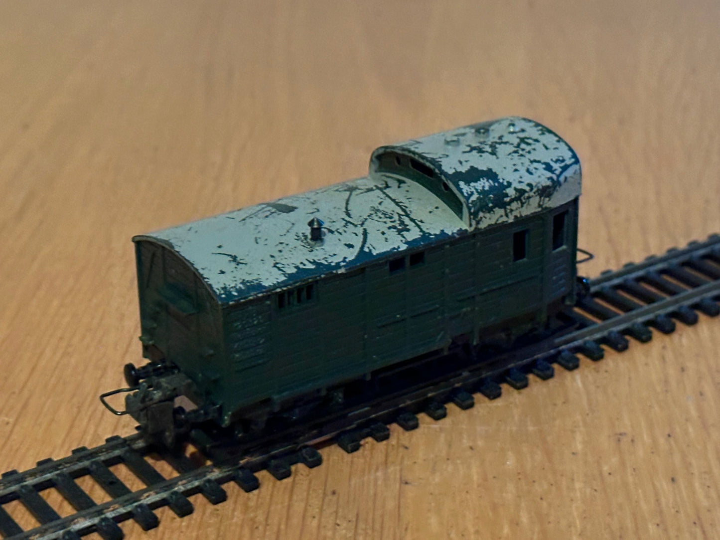 Trix Express 3392 - H0 Gauge Rheingold Compartment Coach of the DB - Playworn