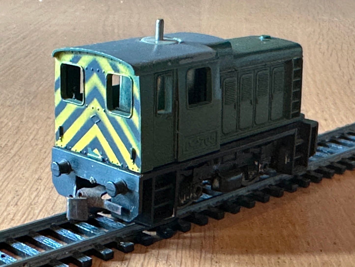 Lima OO Gauge Class 52 Western Diesel Locomotive - D1000 Western Enterprise
