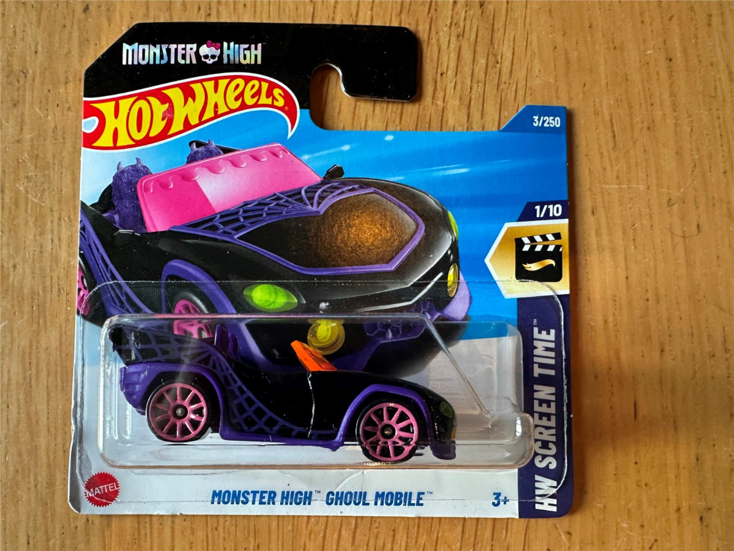 NEW Hot Wheels 3/250 - Monster High - Ghoul Mobile