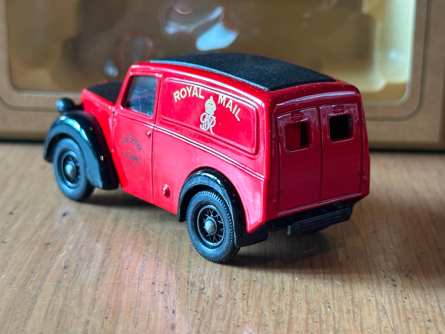 Lledo SP58035 - Morris Z Van - Royal Mail Post Office - Jersey (Rare Model)