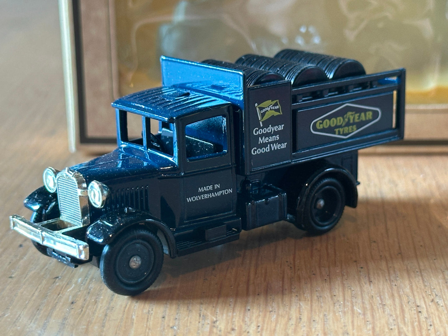 Lledo Days Gone DG20018 - Ford Model A Stake Truck - Goodyear Tyres