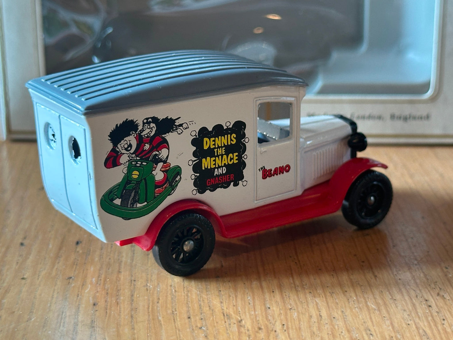 Lledo Promotional Models - Dennis The Menace