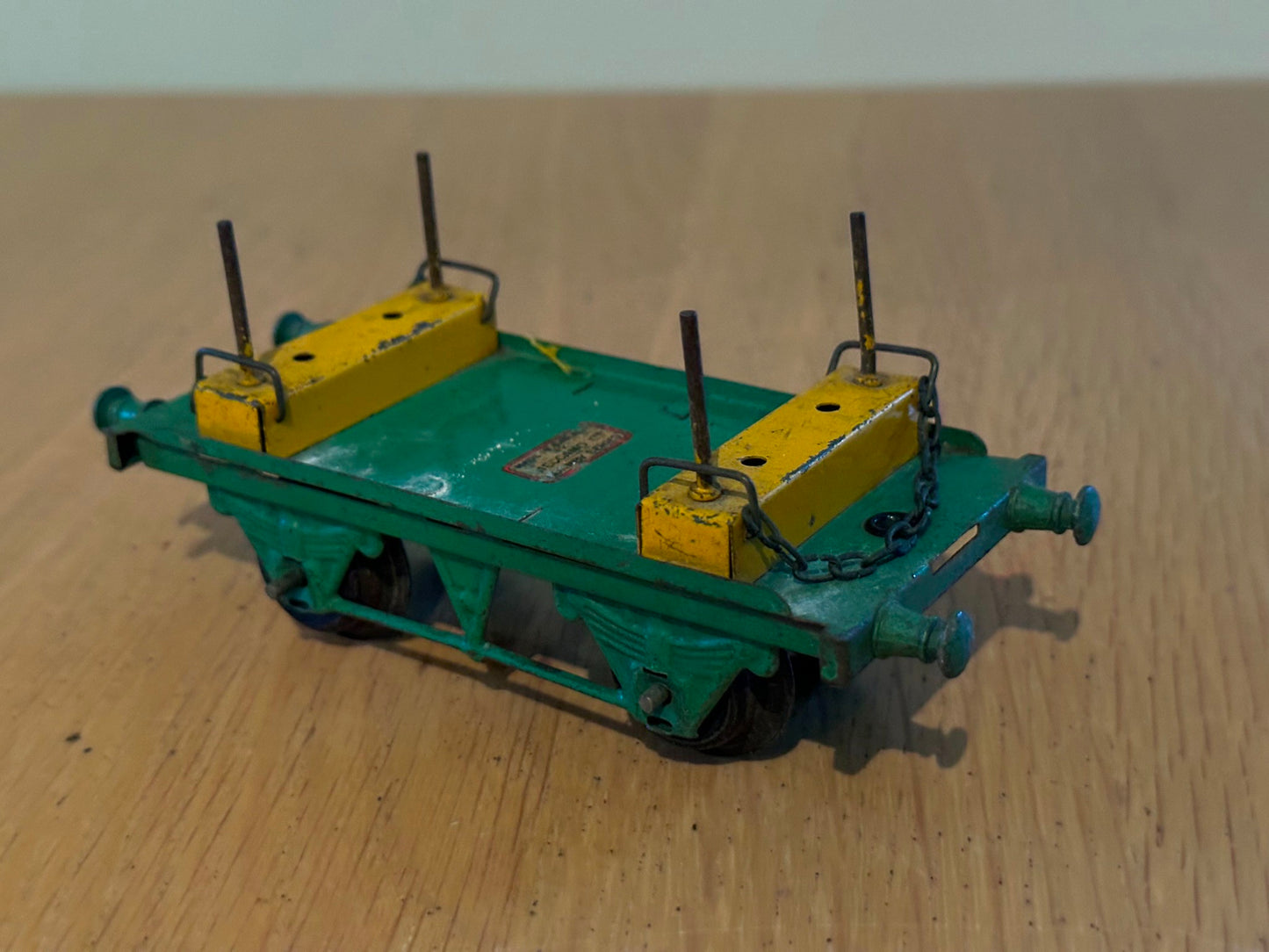 Vintage Hornby O Gauge Wagon. Missing couplings.