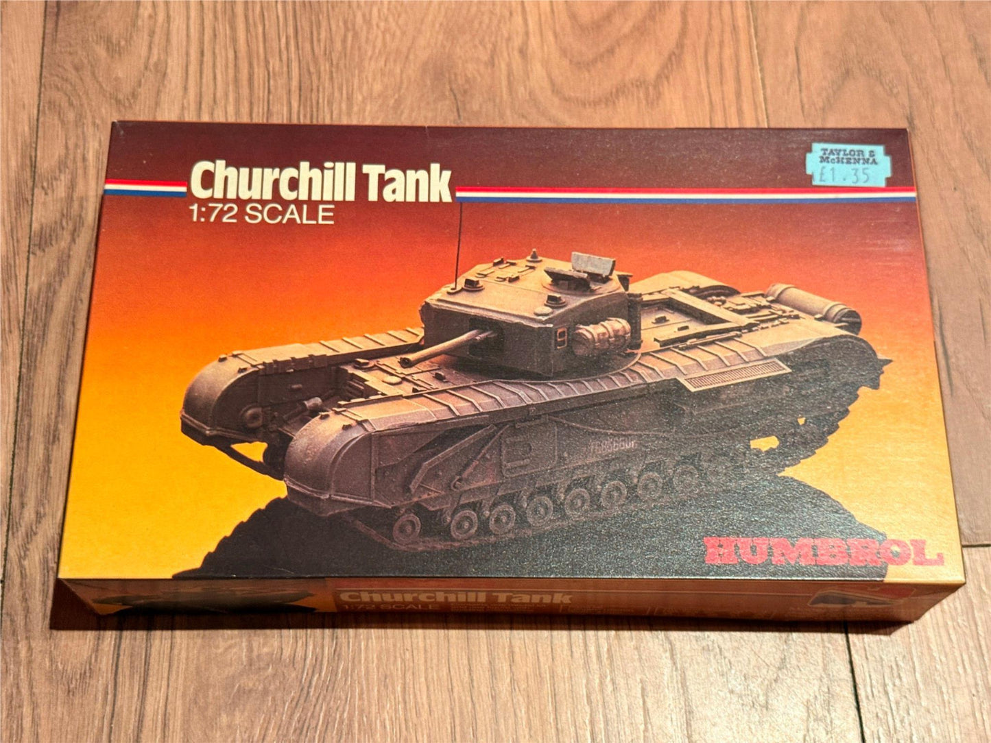 New Humbrol Churchill Tank - 1:72 Plastic Model Kit (never opened)