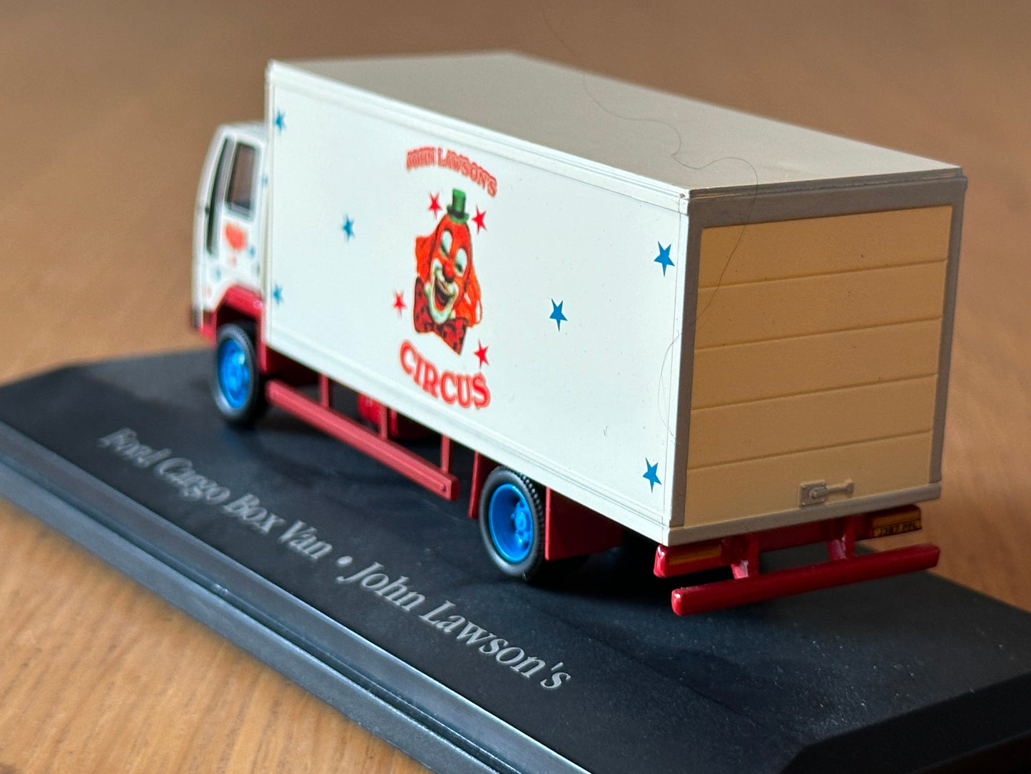 Atlas Editions OO Gauge - Ford Cargo Box Van - John Lawson's