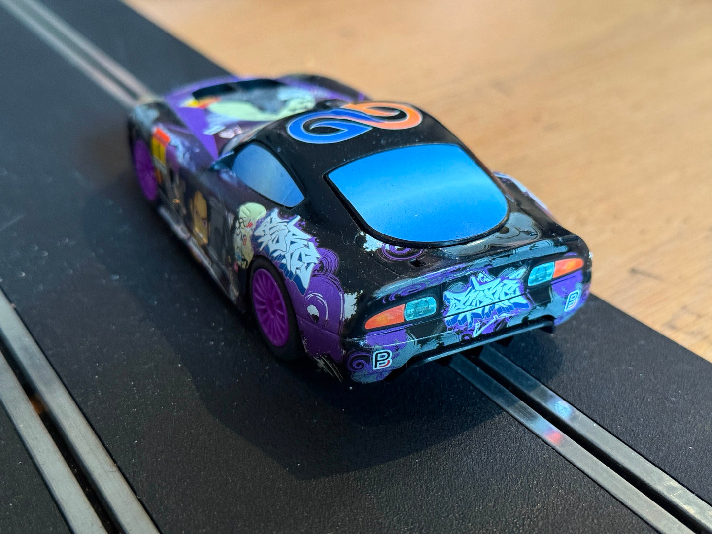 Scalextric Game Store Racing Car - GT Lightning