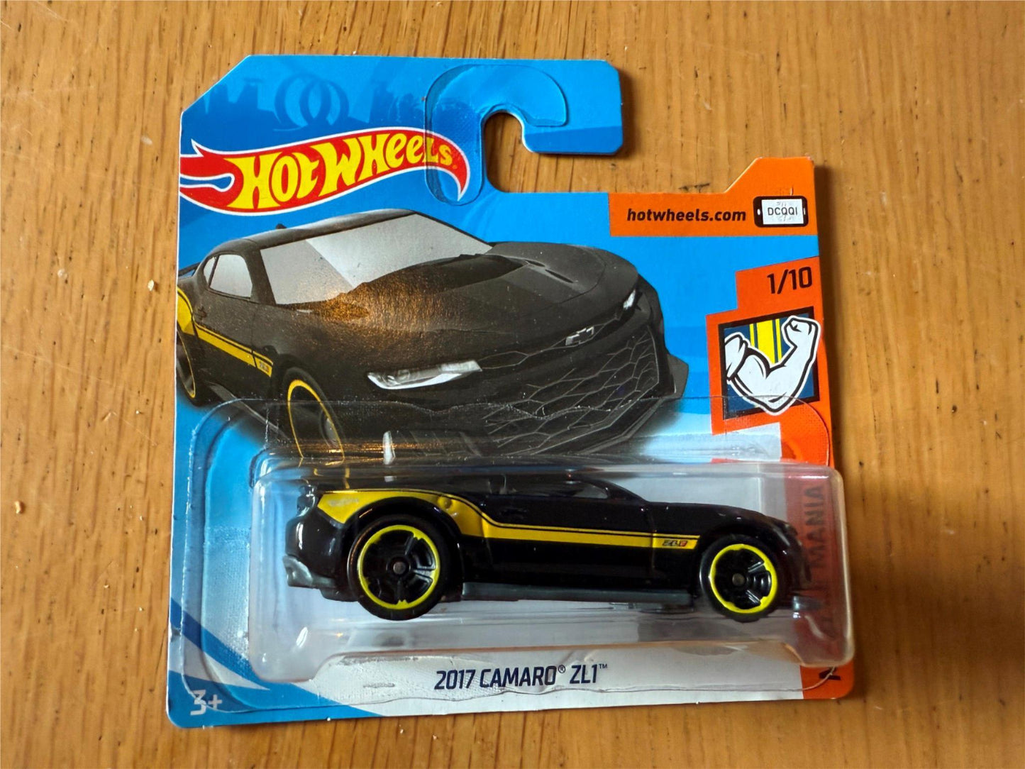 NEW Hot Wheels - 2017 Camaro ZL1