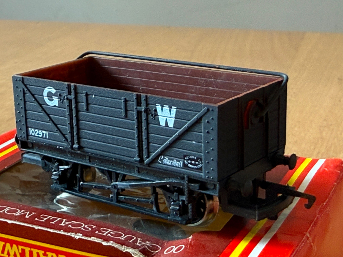 Hornby OO Gauge R386 - Loose Plank Wagon GW 102971