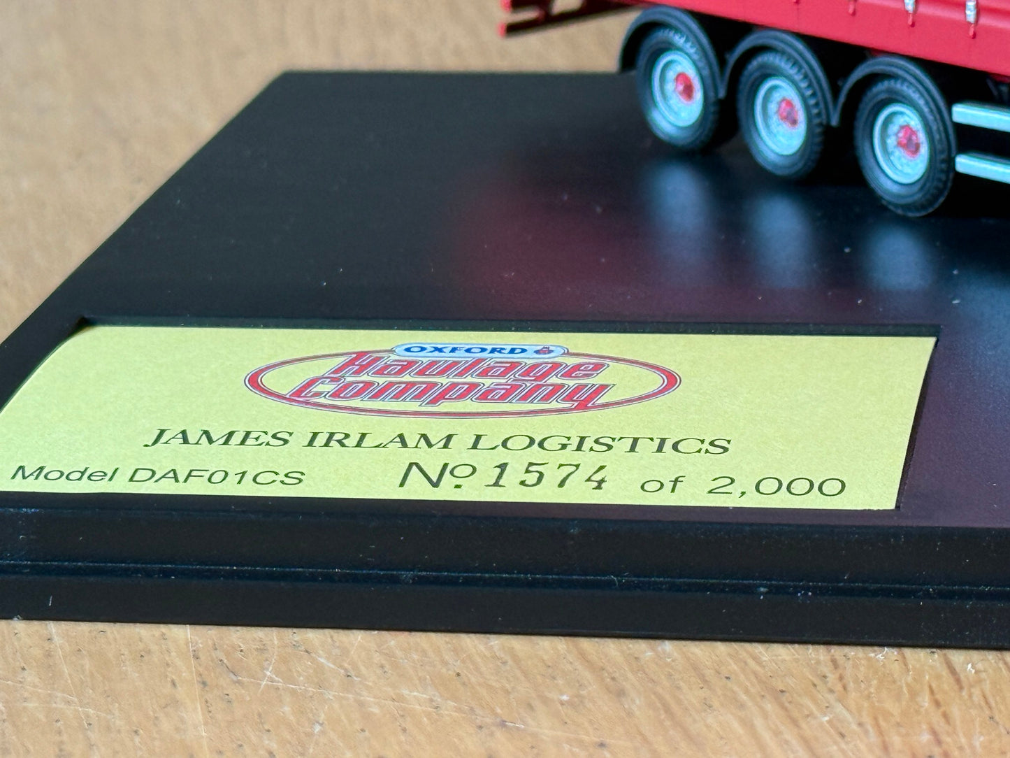 Oxford Diecast Haulage DAF01CS - James Irlam DAF XF105 Articulated Curtainsider