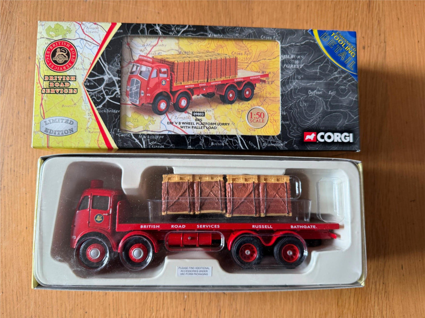 Corgi Classics 09803 - 1:50 ERF V 8 Wheel Platform Truck Ltd Ed. BNIB