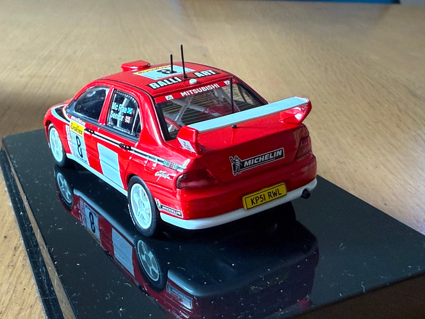 AUTOart Diecast - 1:43 Mitsubishi Evo VII WRC N 8 2002 McRae/Senior