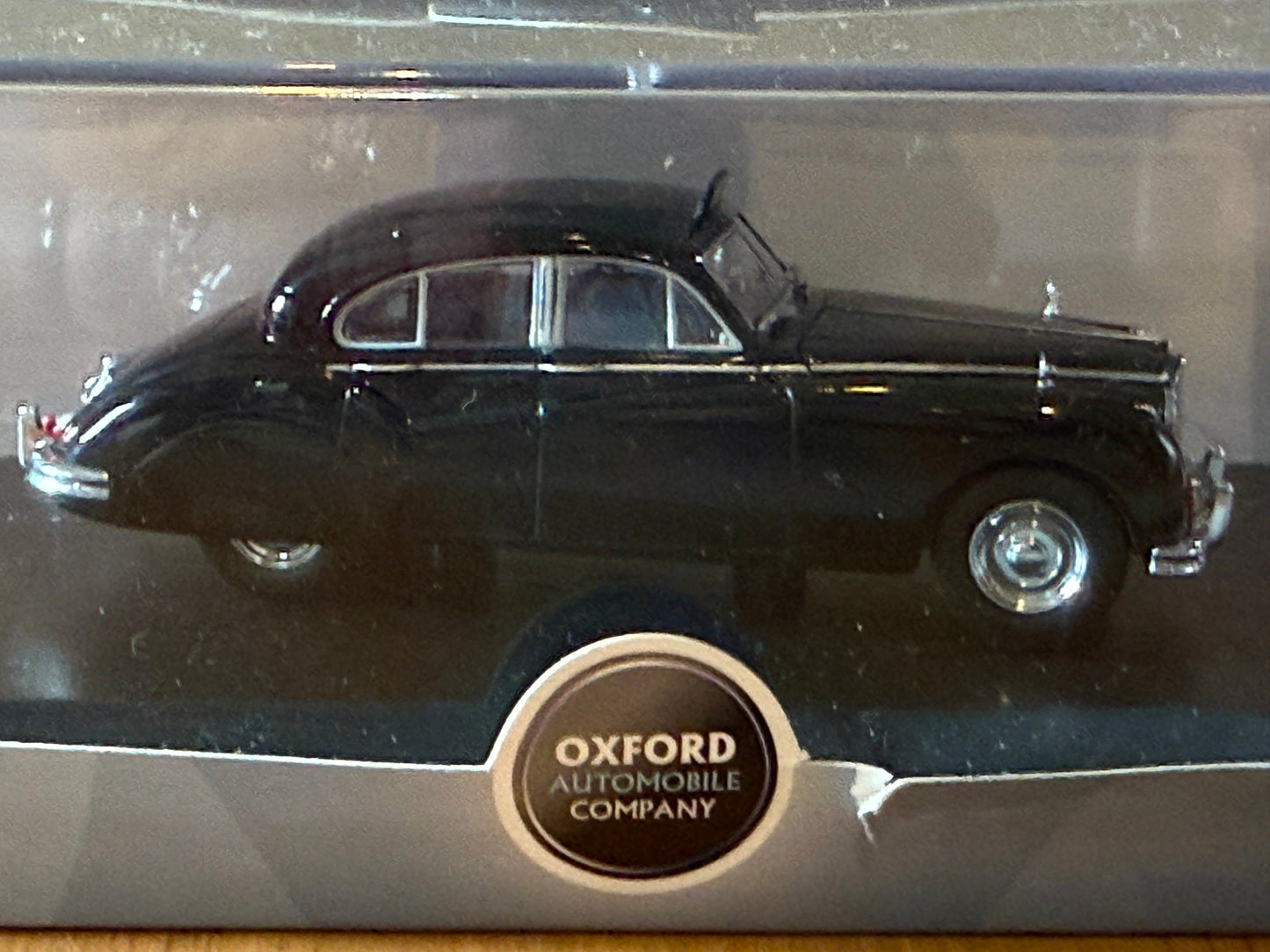 Oxford Diecast JAGV11002 Jaguar MK Vll Worcestershire Police -1:43MIB