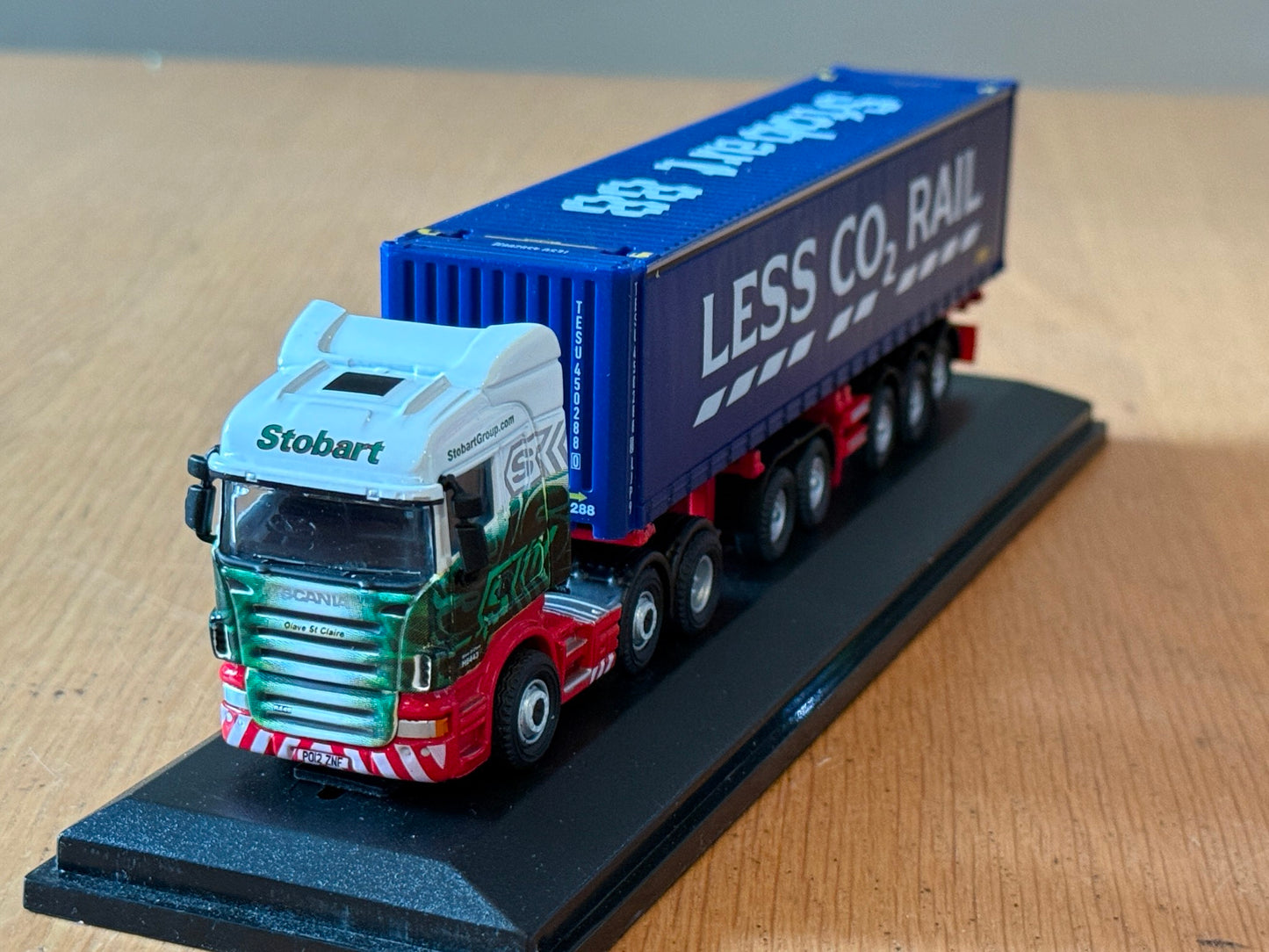 Oxford Diecast Eddie Stobart Truck and Tesco Skeletal Trailer. 1:76 OO Gauge