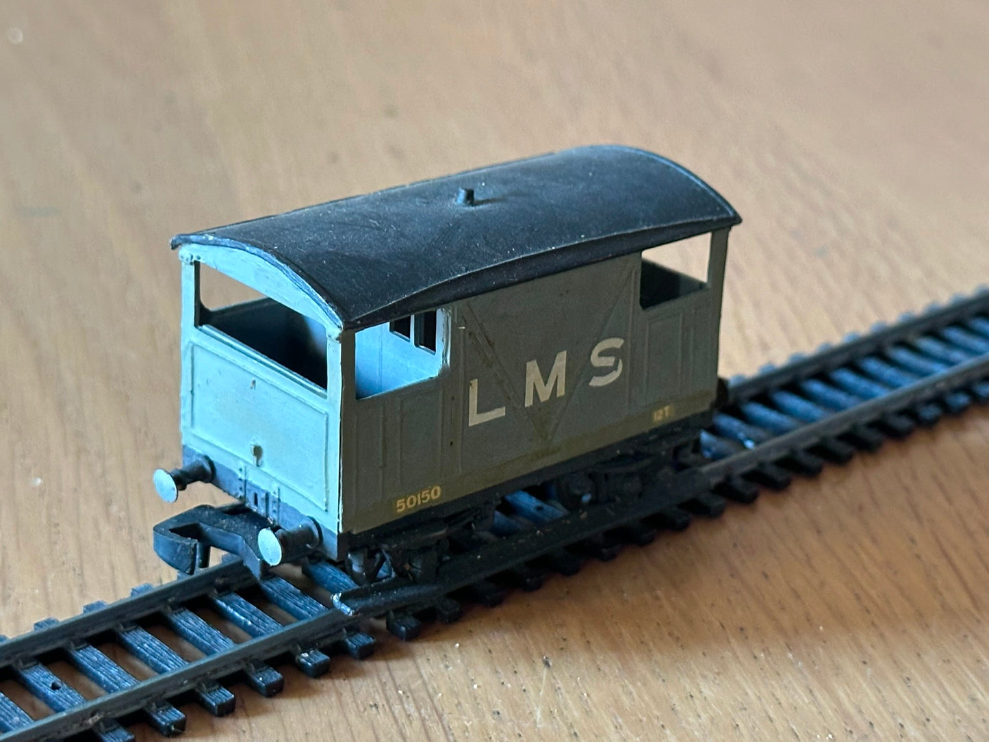 Vintage Metal OO Gauge Brake Van 50150