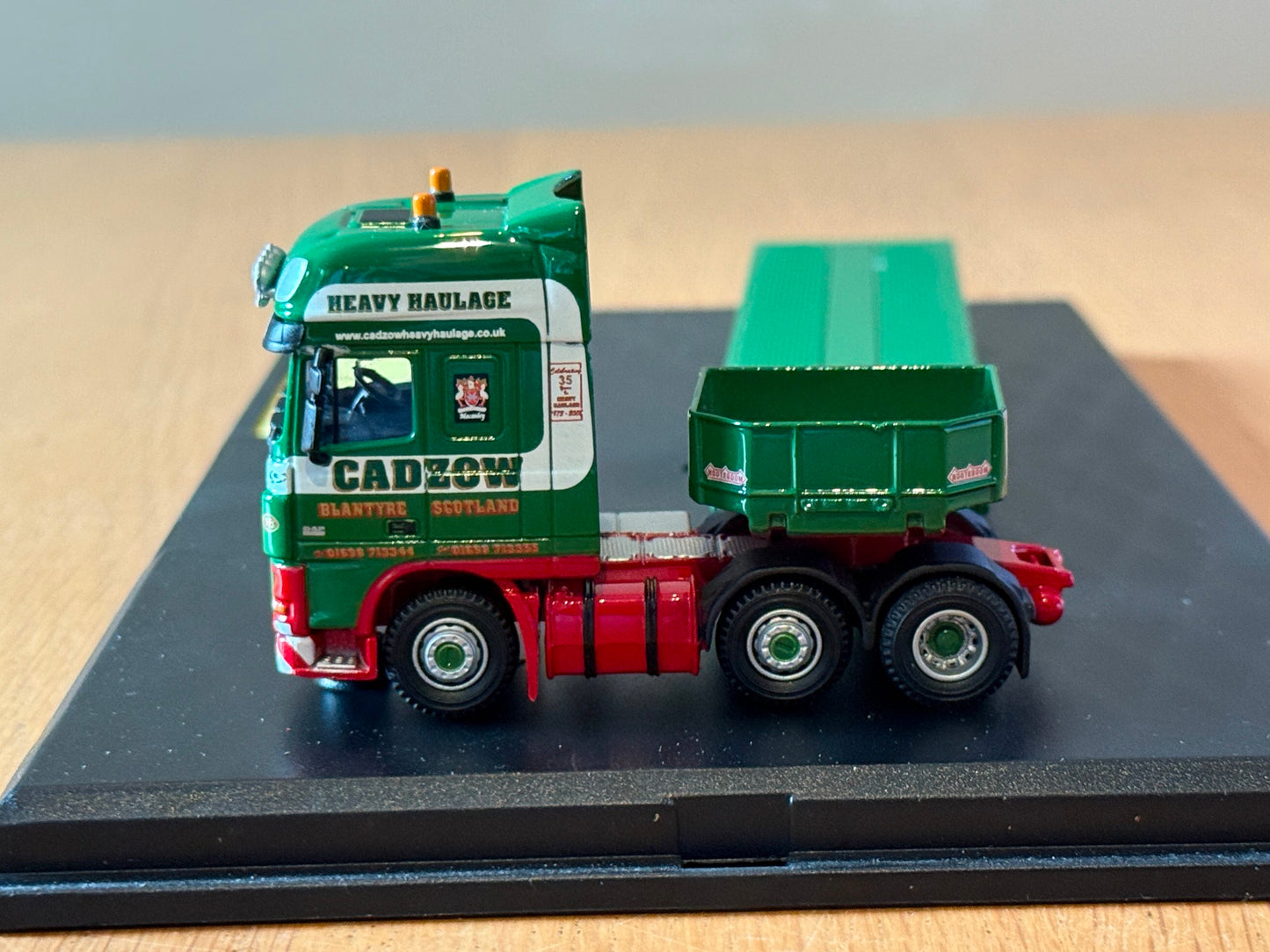 Oxford Diecast Haulage DAF02LL - DAF 105 Low Loader - Cadzow 1:76