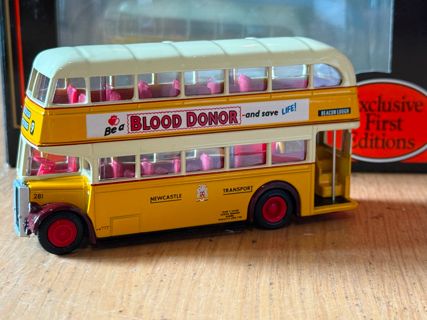 EFE 16114 - 1:76 Leyland PD2 Highbridge - Newcastle