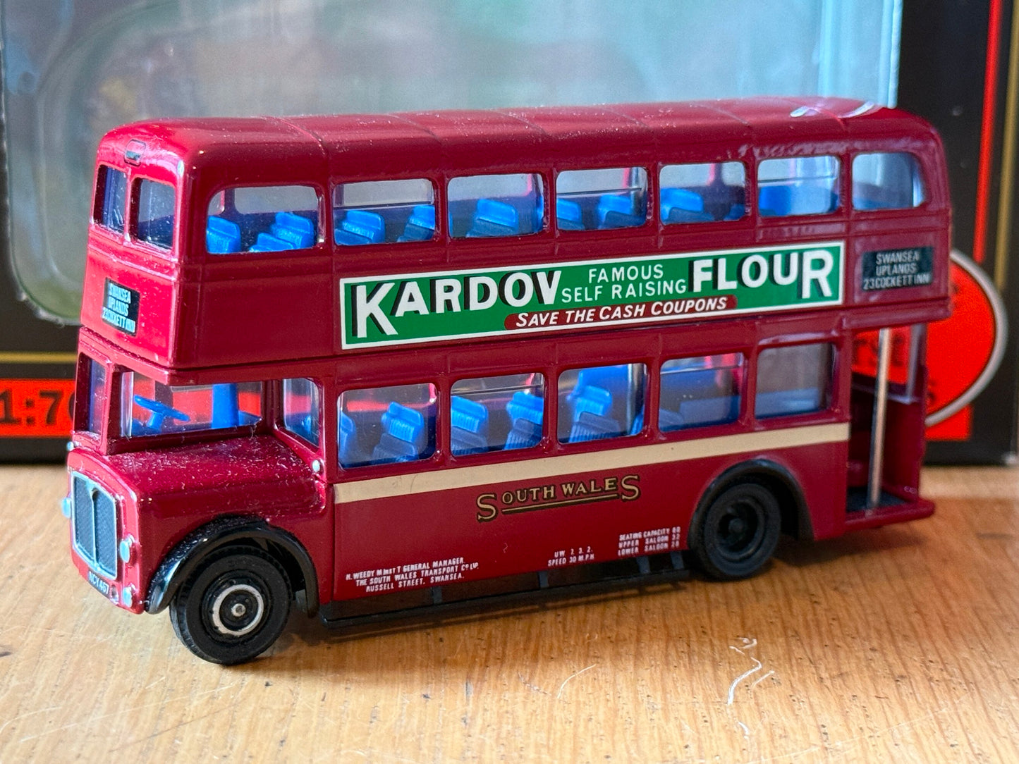EFE 19704 - 1:76 AEC Regent V (Orion) - South Wales Transport
