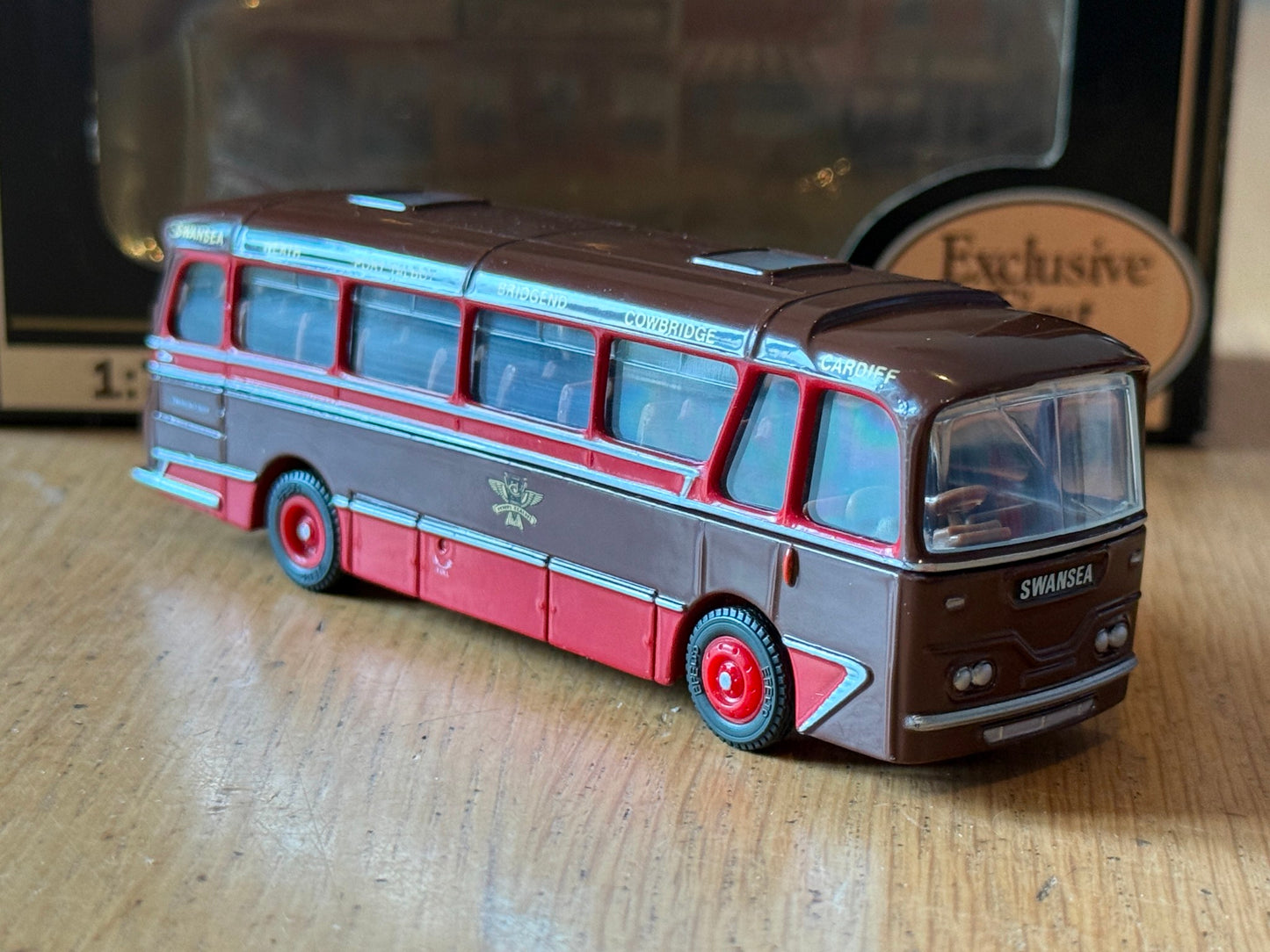 EFE 12105 - 1:76 Harrington Cavalier Coach - Neath & Cardiff Swansea Bus