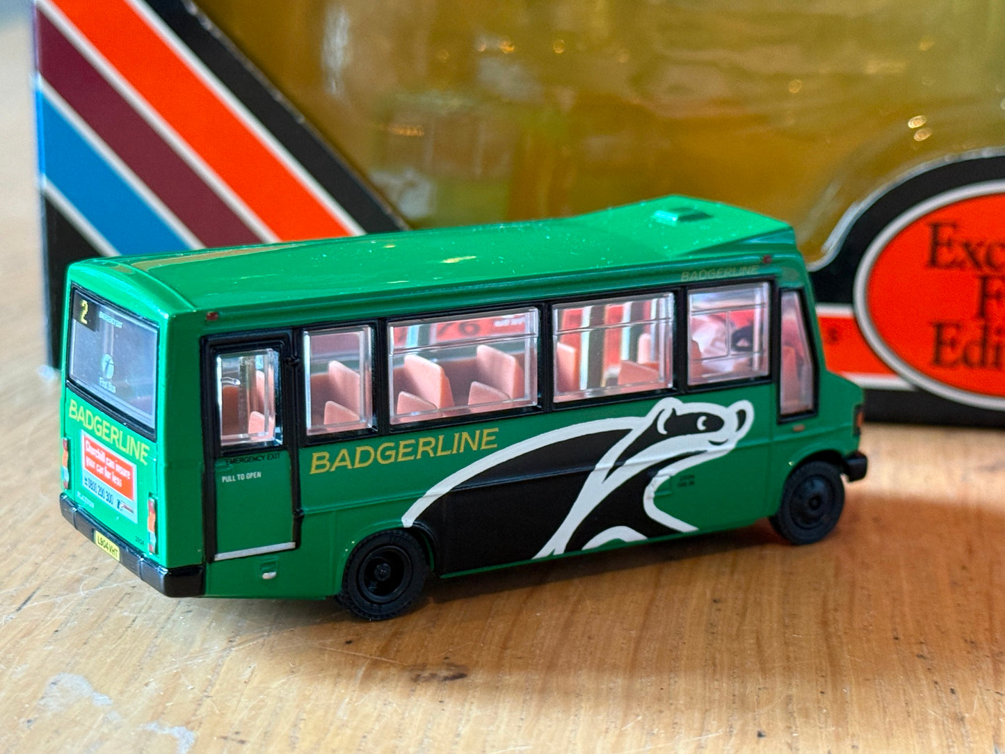 EFE 24803 - 1:76 Mercedes 709 Reeve Burgess Minibus (Large dest.) - Badgerline