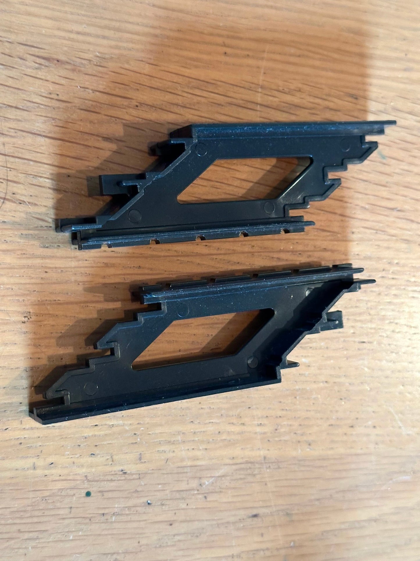 Scalextric 1:32 L6977 Pier Vertical Section x 2