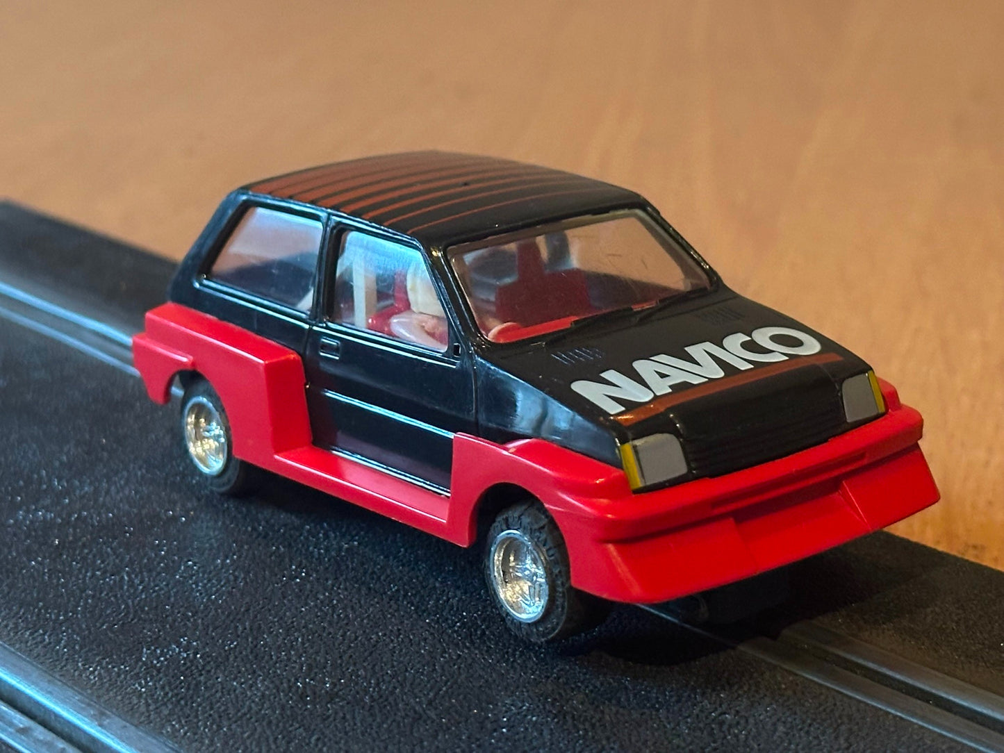 Scalextric Metro 6R4 Navico C333.