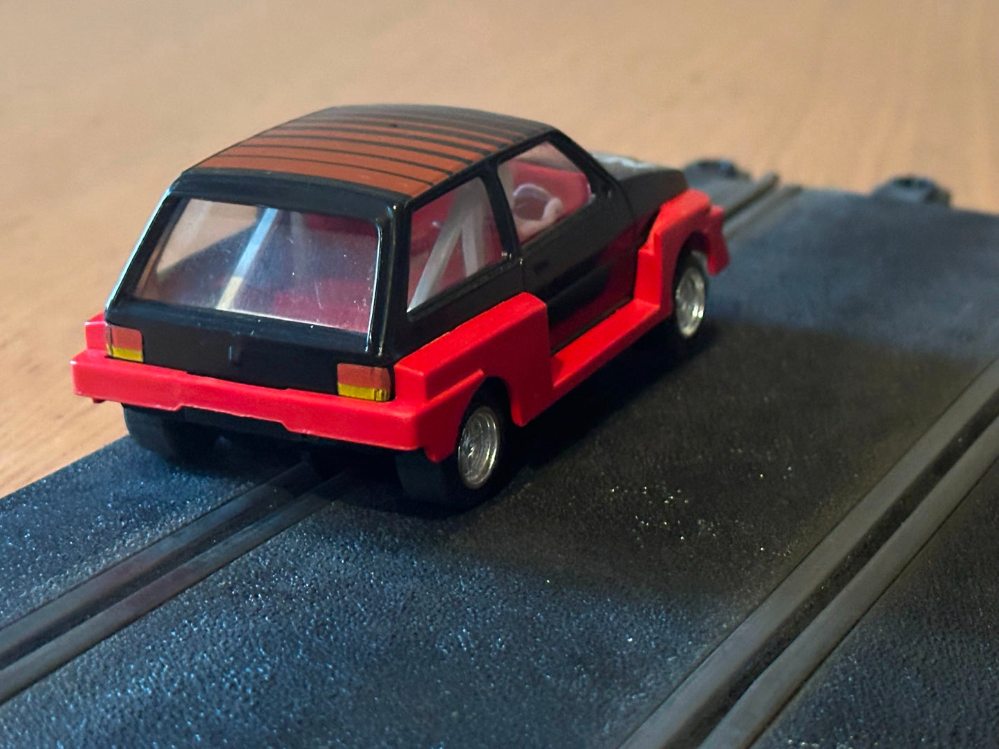 Scalextric Metro 6R4 Navico C333.