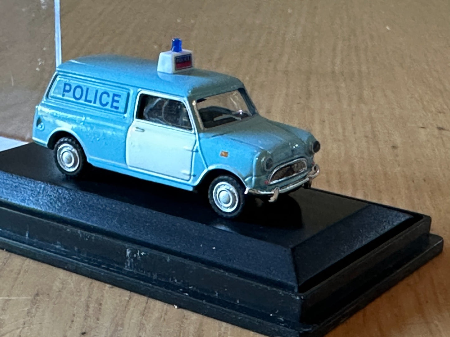 Cararama - 1:72 Scale Morris/Austin Police Mini Panel Van
