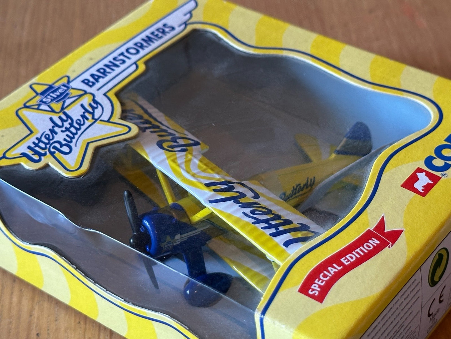 Corgi Diecast - Utterly Butterly Barnstormers