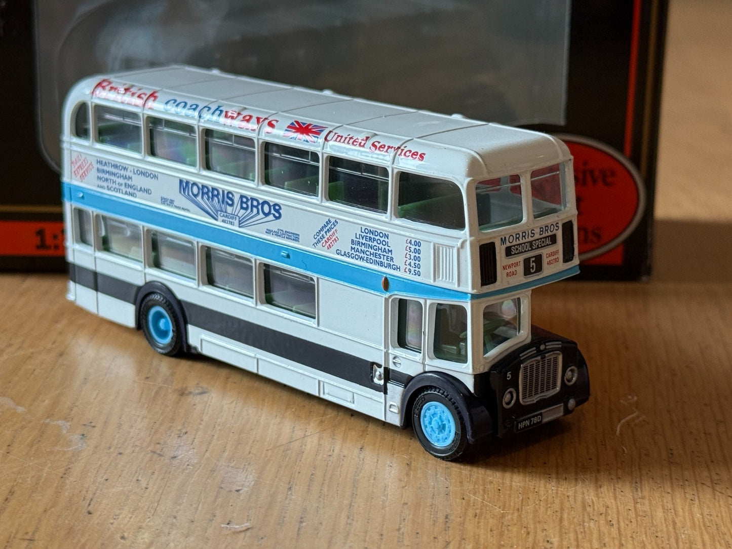EFE 14008 - 1:76 Bristol Lodekka Bus Morris Bros Cardiff