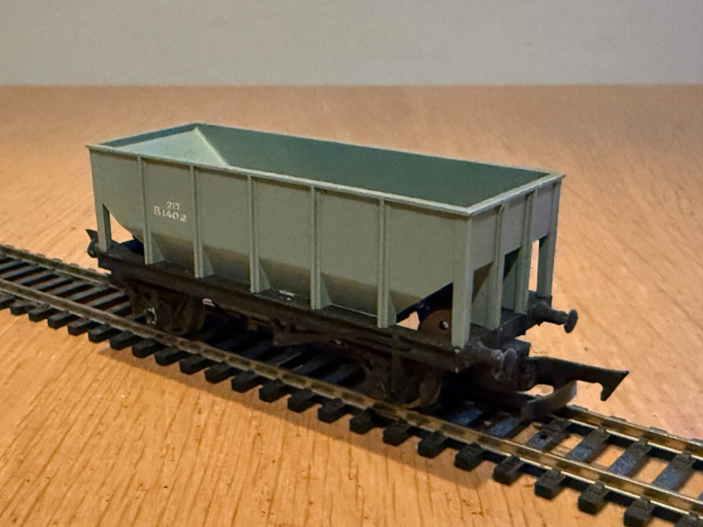 Triang R214 - Operating Hopper Wagon