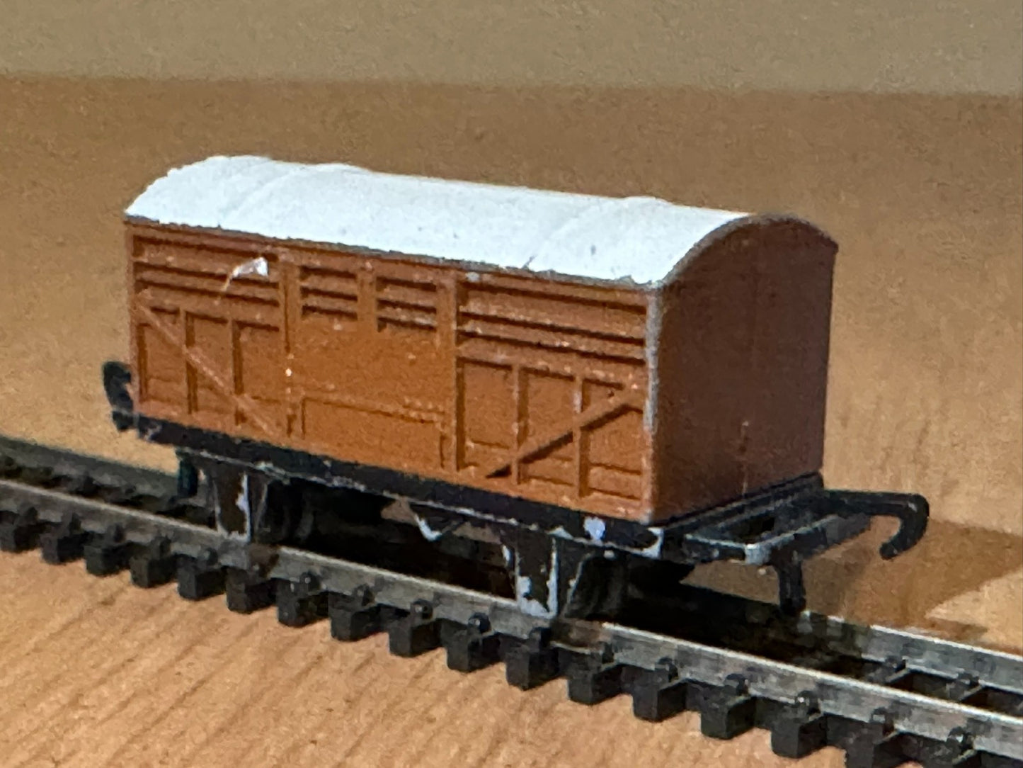 Lonestar Treble-O Lectric Gauge (N gauge track compatible) 4 Wheel Covered Van