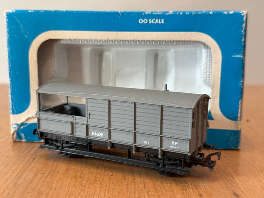 Airfix OO Gauge 54360 - Toad Brake Van BR Grey 114926