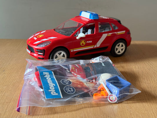 Playmobil 70277 - Porsche Macan S Fire Set. Pre-owned.