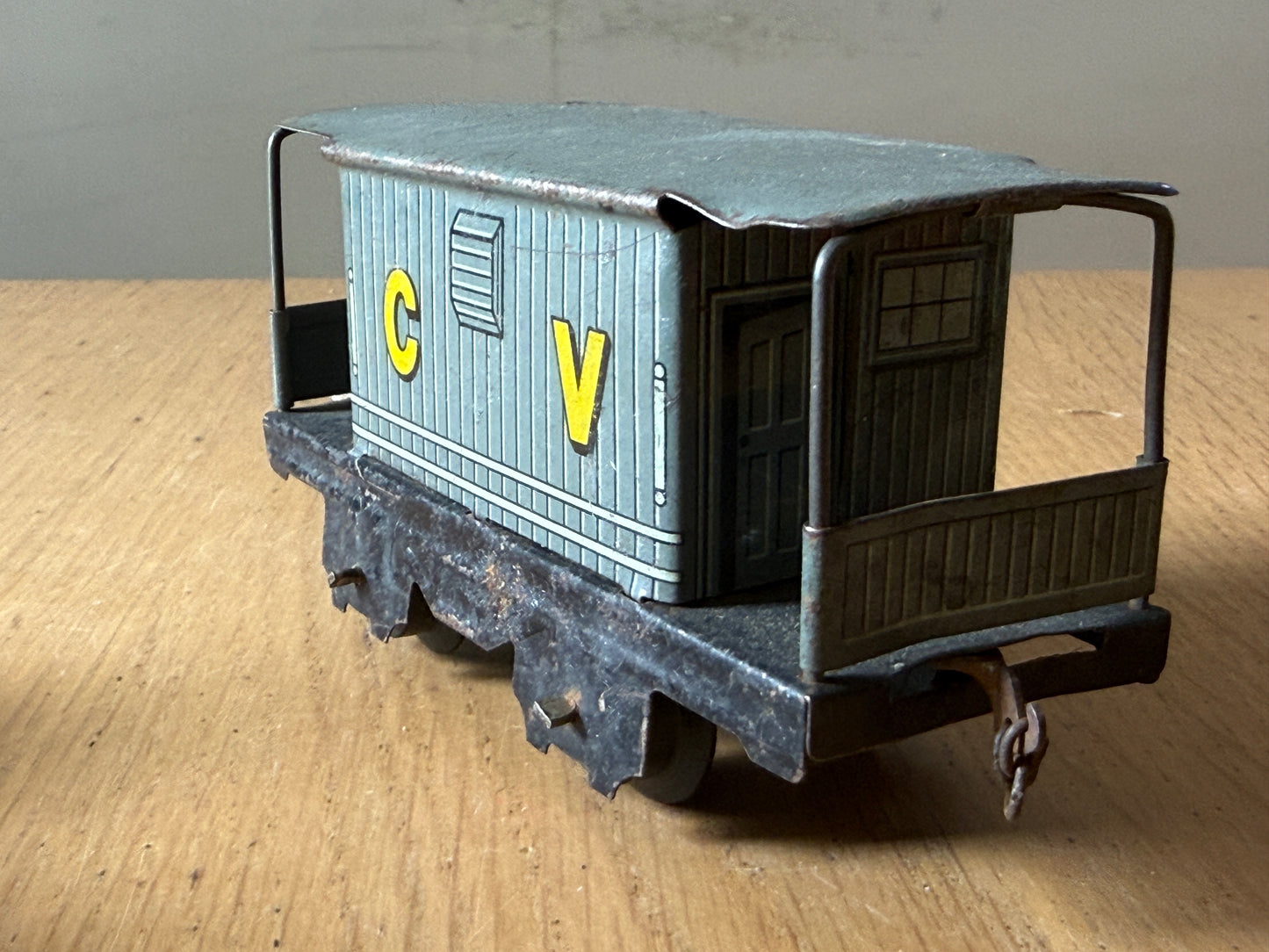 Chad Valley O Gauge Tin Plate Brake Van