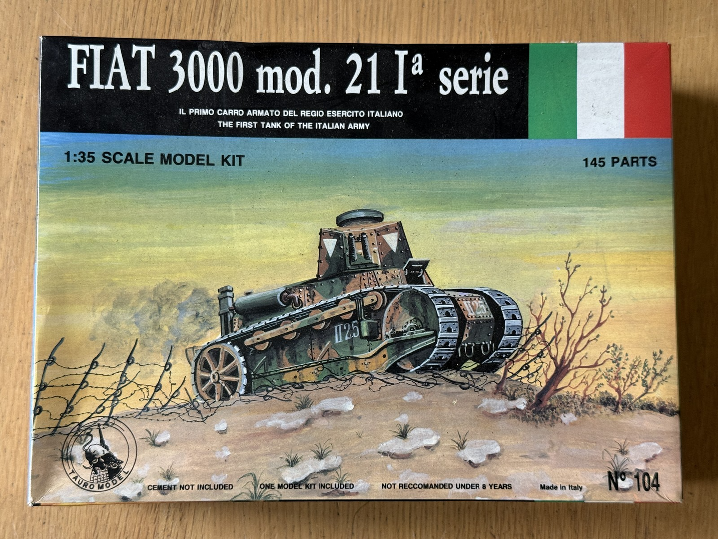 Tauro 1:35 Scale Plastic Model Kit 104 - Fiat 3000 mod. 21 Ia Serie