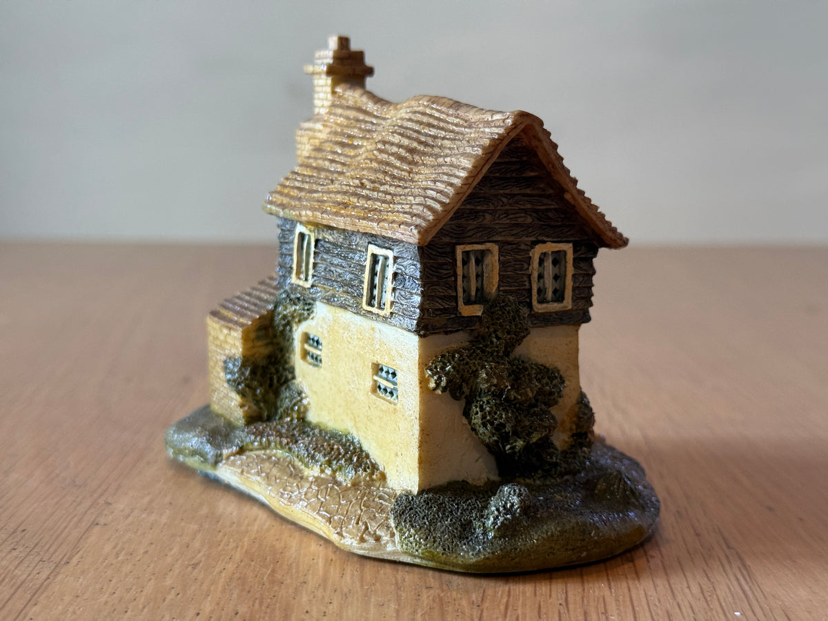 Academy - Miniature Cottage