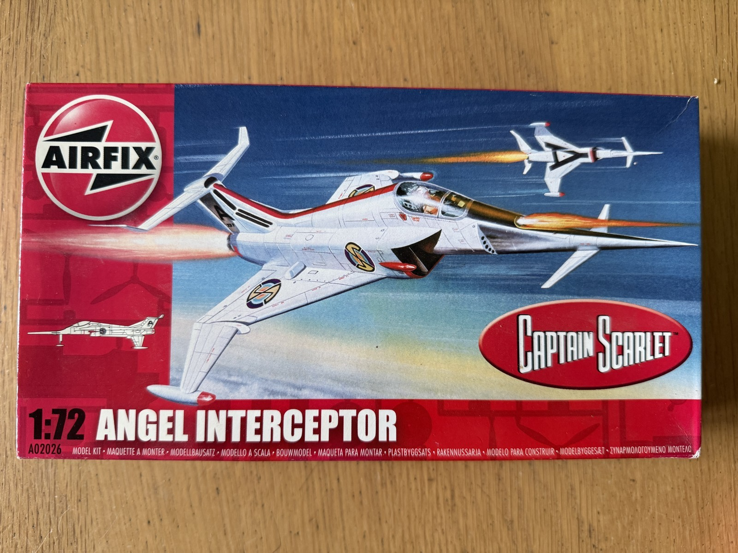 Airfix 1:72 Model Kit A02026 - Captain Scarlet Angel Interceptor.
