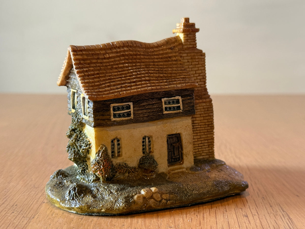 Academy - Miniature Cottage