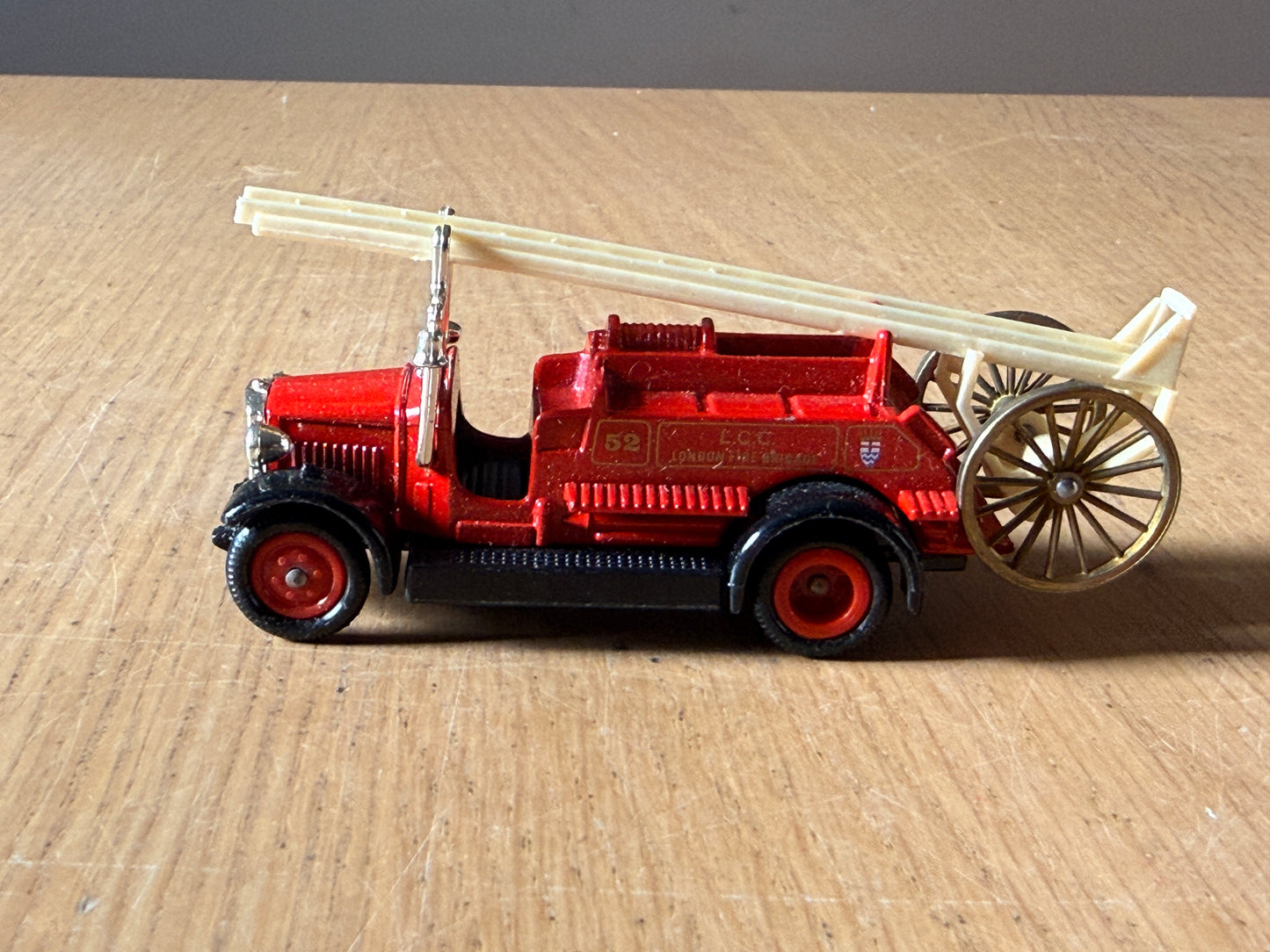 Days Gone - 1934 London Fire Brigade Fire Engine.