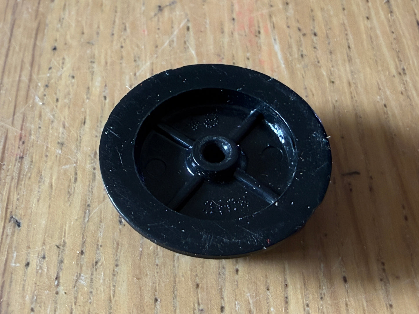 O Gauge Plastic Wheels - Pack of 4