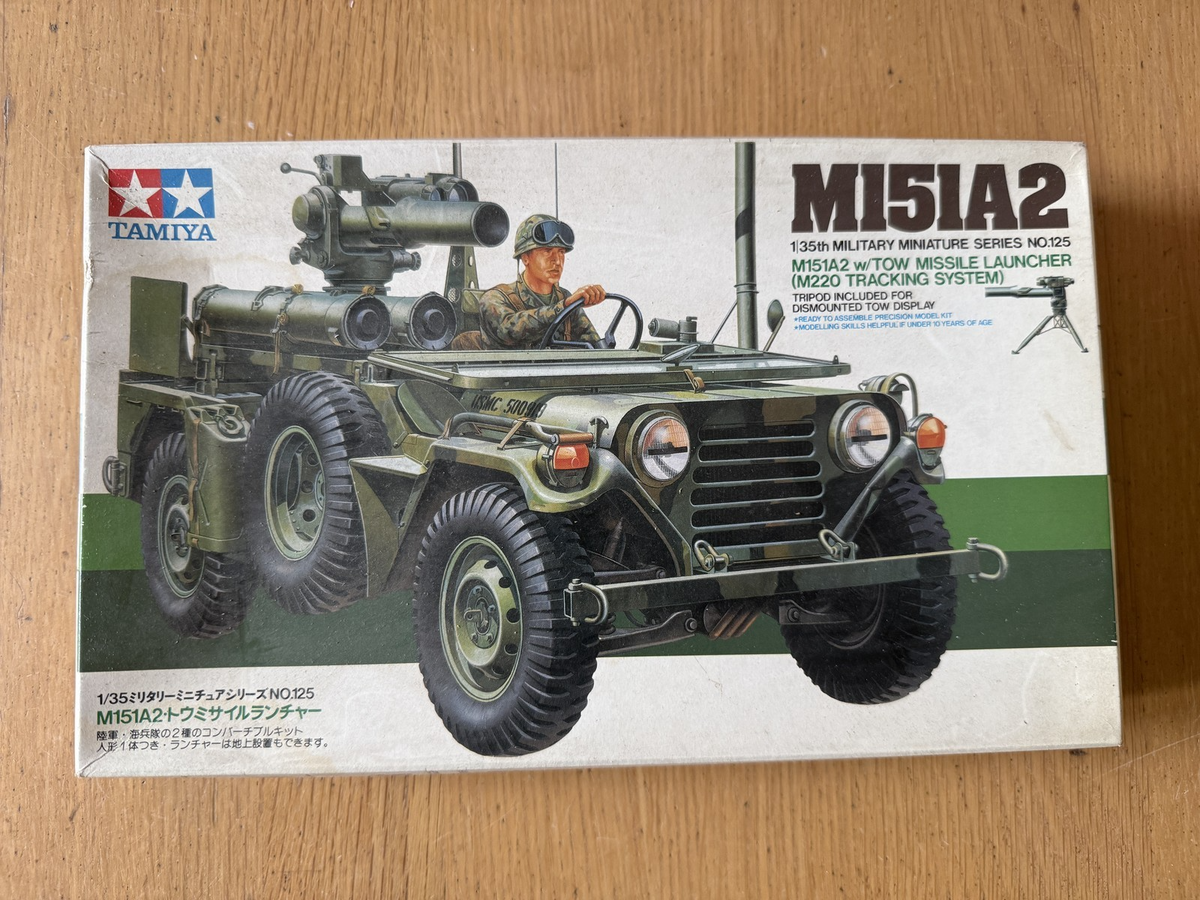 Tamiya 1:35 Military Miniature Series No. 123 -  U.S.M151A2 w/Tow Missile Launch