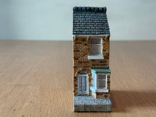Coronation St. Classic Collectables Houses - No.3 - Barlow- 1995