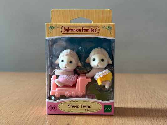 Sylvanian Families 5621 - Sheep Twins. BNIB