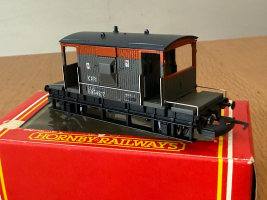 Hornby OO Gauge R048 20T Brake Van B954817 Car BR Railfreight Wagon
